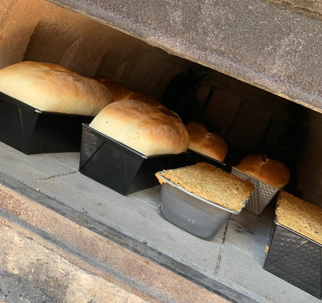 das Brot ist noch sehr warm